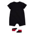 Conjunto Nike Bebé BK com 23 camisolas e botas para crianças