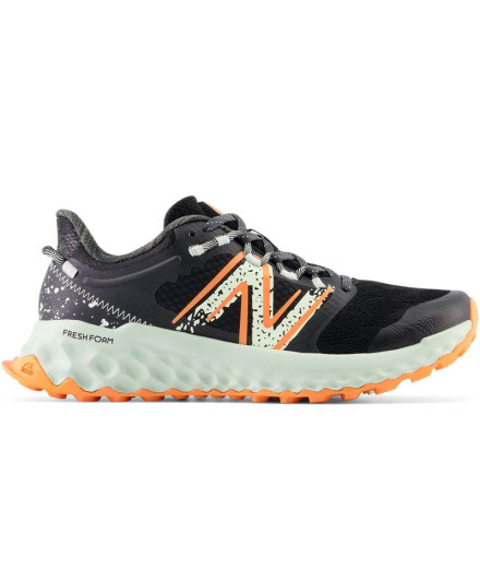 Sapatilhas Trail de New Balance Fresh Foam Garo Preto Mulher