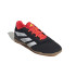 Sapatilhas de Futebol Sala adidas Clube do Predador no quarto preto