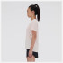 Camiseta New Balance Mulher Essenciais desportivos cor-de-rosa
