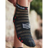 Meias Running de Compressport Pro Racing v4.0 Ultralight Run Low Preto