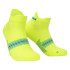 Meias Running de Nathan Speed Tab Bright Lime