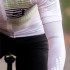 Manguitos Running da Compressport ArmForce Ultralight Branco