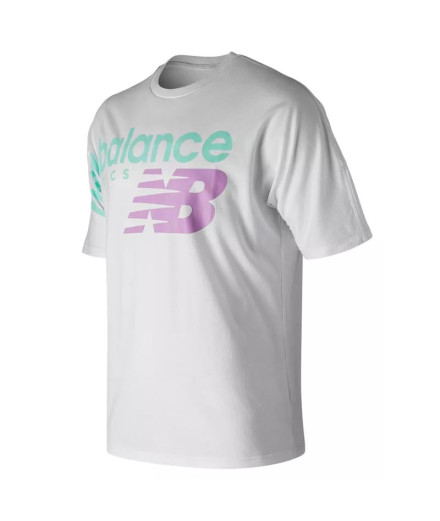 Camiseta New Balance Roupa desportiva Estética Crossover